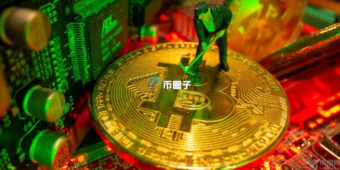 比特币崩跌冲击半数矿机濒临关机价！BTC现货ETF投资者血亏13亿美元