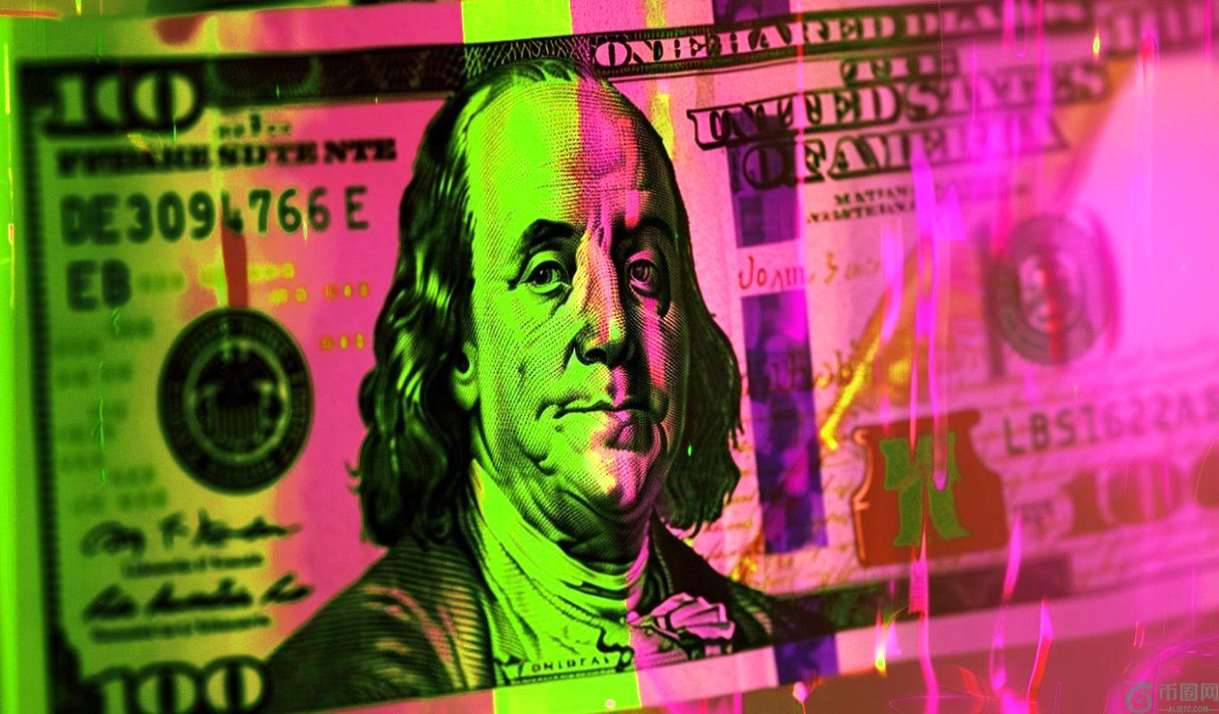 中国，日本和英国在仅一个月内倾倒了8.1,000,000,000美元的美国国债，因为中国将资本投入黄金