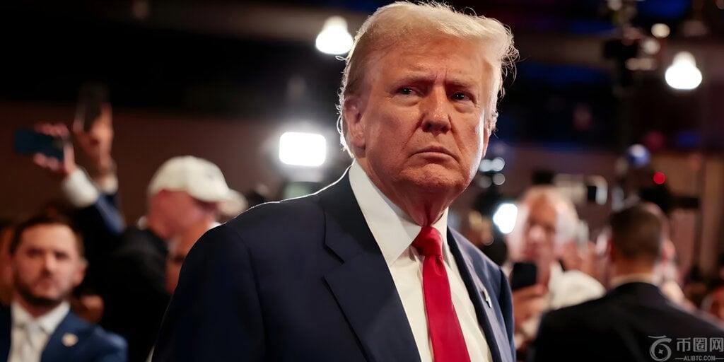 特朗普索拉纳模因硬币坠毁了25％，因为贸易战猛击比特币，狗狗币