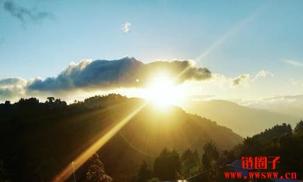 加密ETF进展见曙光？贝莱德与SEC小组会面，提交IBIT、ETHA修订版