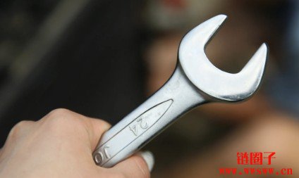 炫富晒单酿危机，加密投资人如何避免成为扳手攻击受害者？